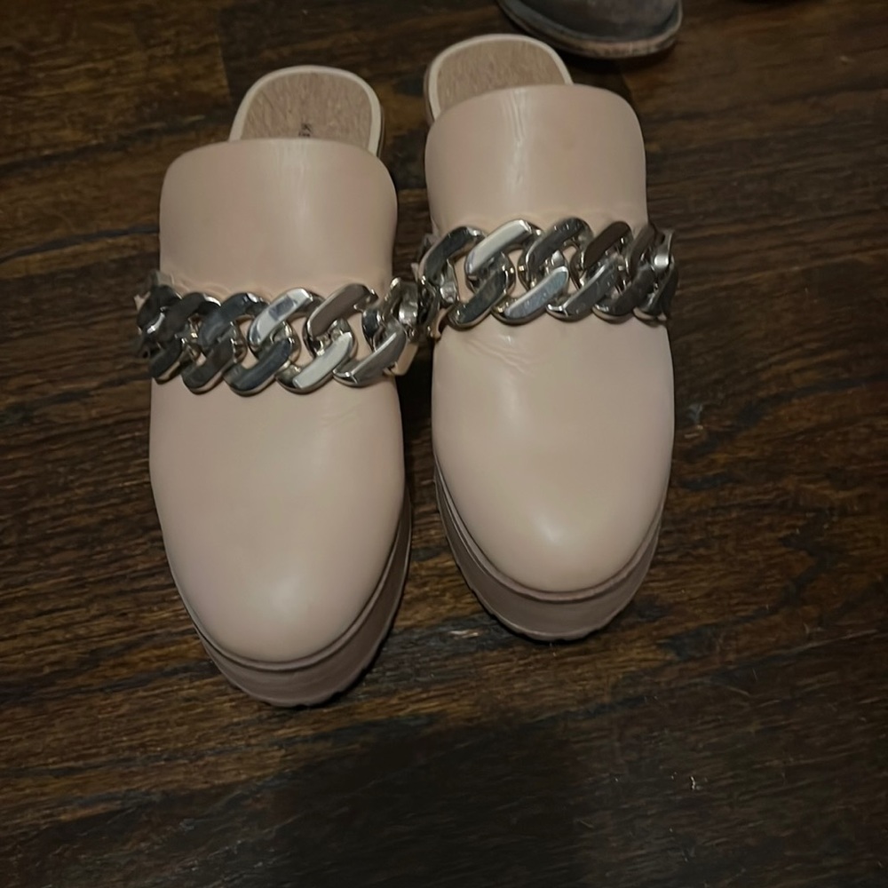 cream clogs